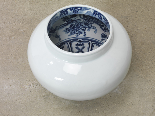 お得定番人気中国で有名な芸術家艾未未(Ai WeiWei)の芸術品——陶器のひまわりの種 工芸品